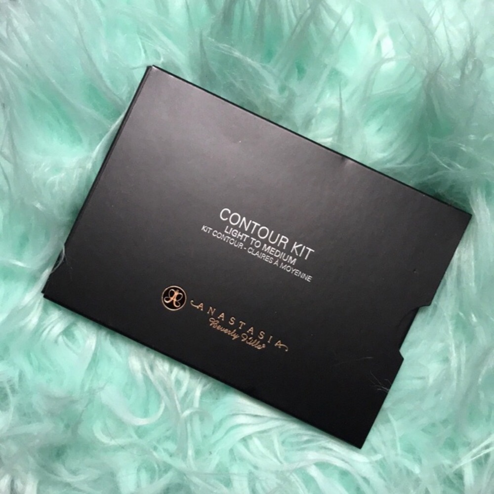 finalprice NEW ABH POWDER CONTOUR KIT LIGHT MEDIUM